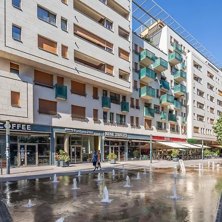 아파트 Central - Spacious - Green - Modern *